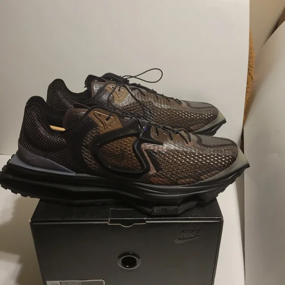 Nike MATTHEW M. WILLIAMS X ZOOM 004 'BAROQUE BROWN' 14 - Picture 15 of 16